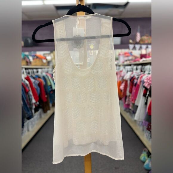 Hazel Ladies SM Cream Sleeveless Blouse - Picture 4 of 4